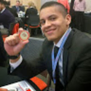 Meet your Posher, Santiago